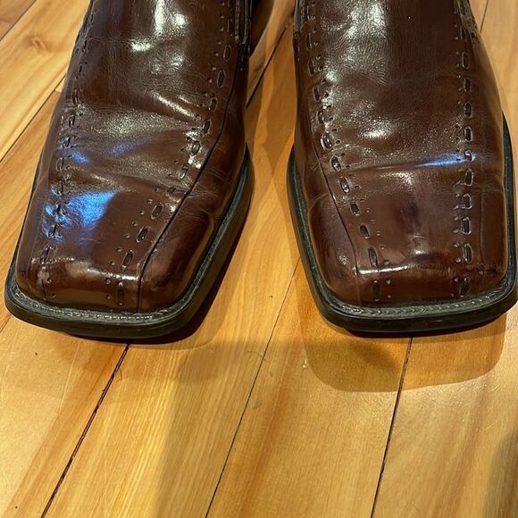 Fratelli deep burnished brown woven accent slip on leather loafers. Size 10. - Picture 7 of 10